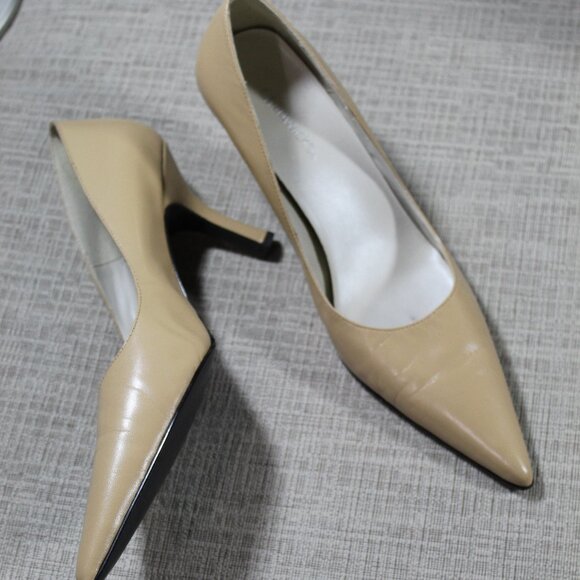 Chadwick's Size 10 Light Light Tan Pointed Toe 3" Heels - Picture 1 of 7